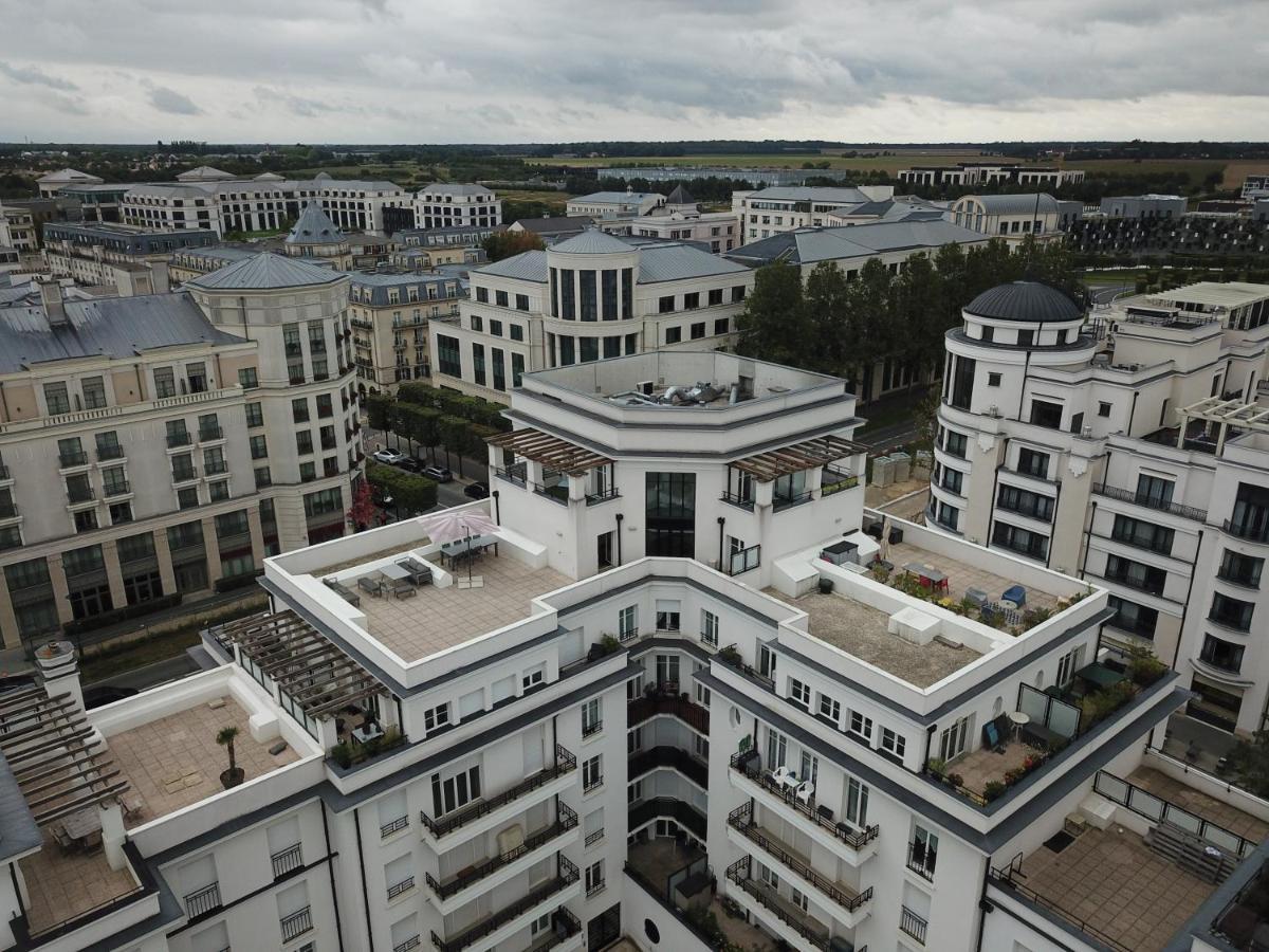 Penthouse Luxe Disneyland Paris シェシー エクステリア 写真