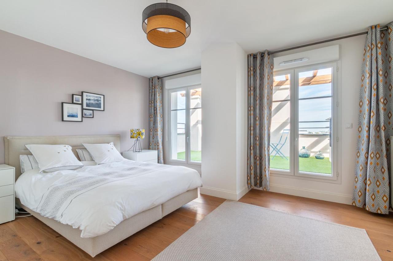 Penthouse Luxe Disneyland Paris シェシー エクステリア 写真
