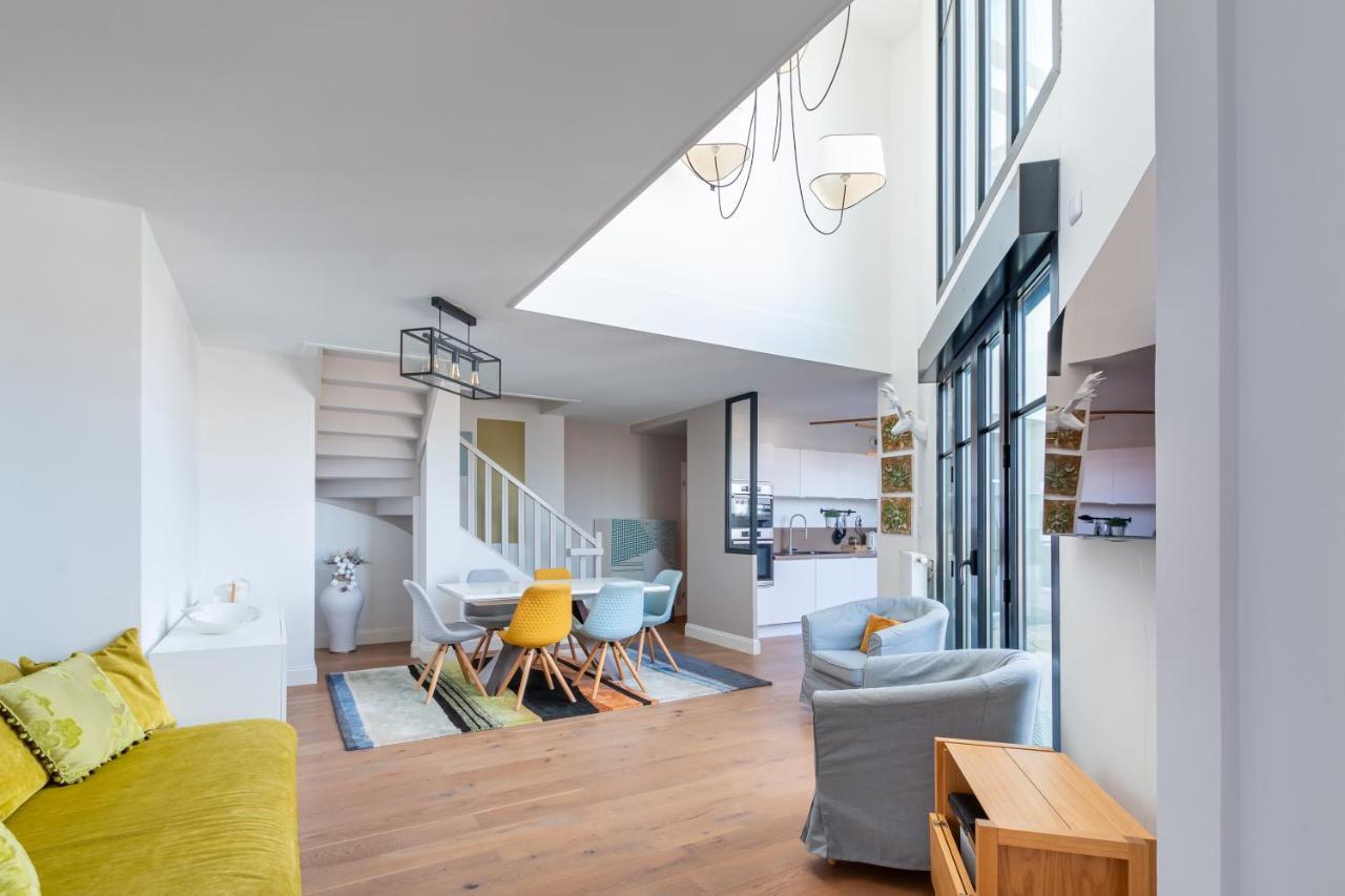 Penthouse Luxe Disneyland Paris シェシー エクステリア 写真
